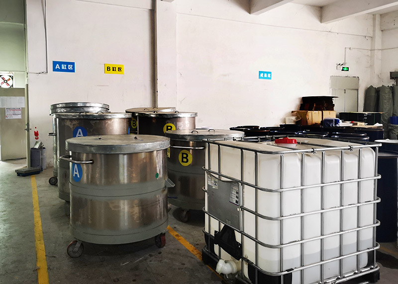 模具硅膠未到時間就出現(xiàn)脫模的原因 ？