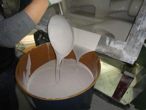 耐低溫模具硅膠能耐低溫多少度？
