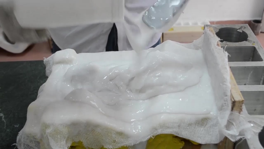 模具硅膠刷模如何使用，有什么需要注意的 ？
