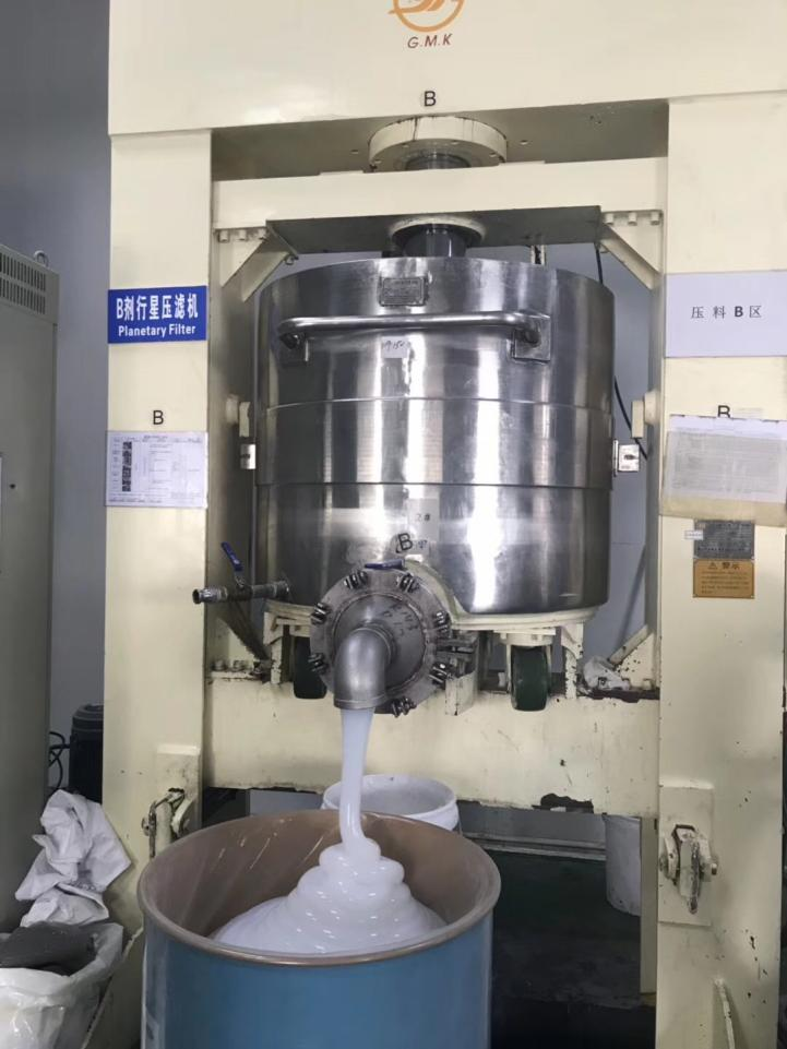 模壓模具硅膠制品有什么優(yōu)點(diǎn)？