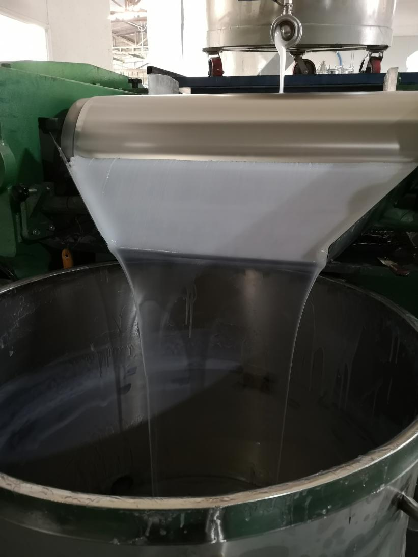 影響模具硅膠粘性因素有哪些？