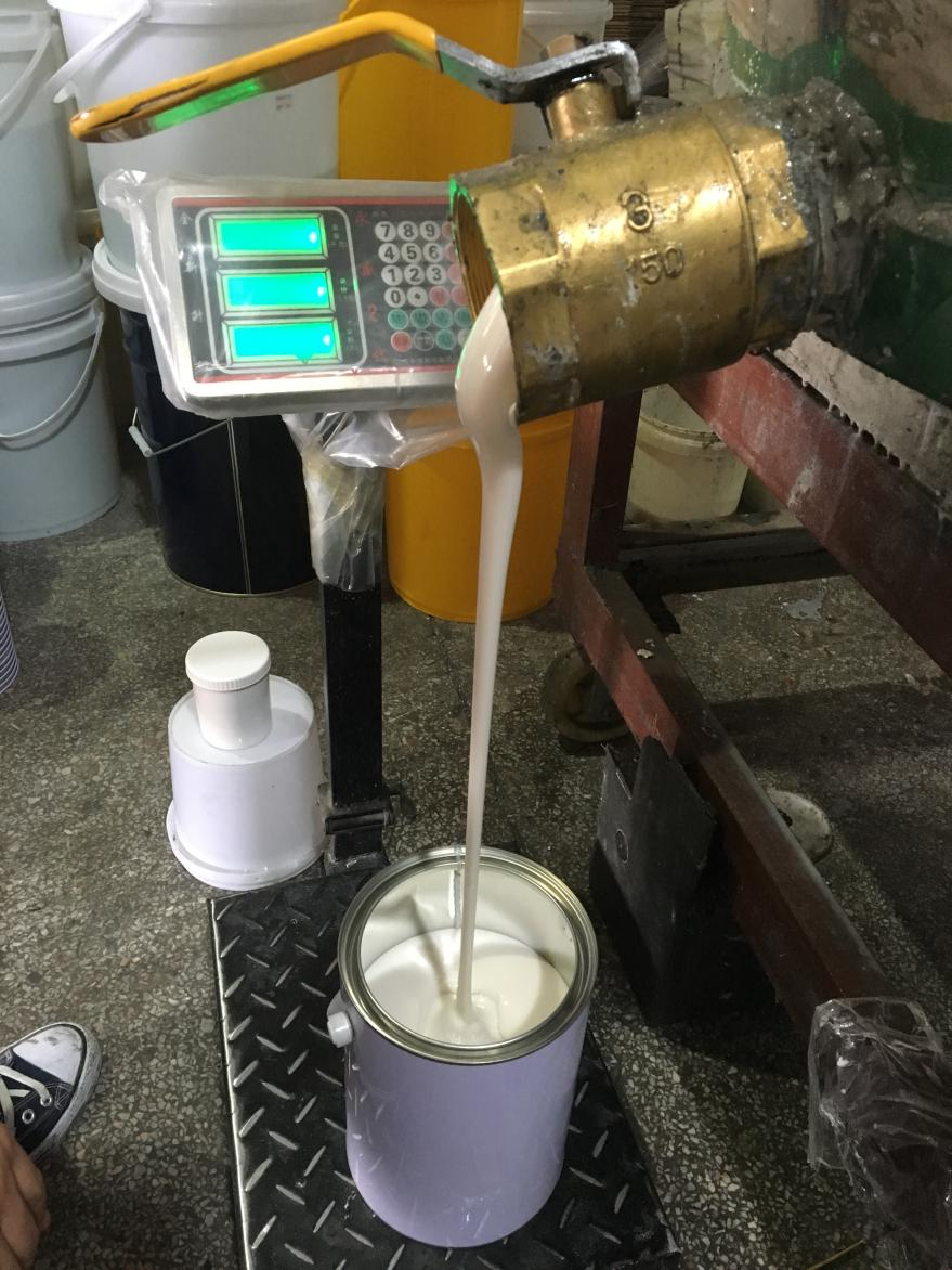 液態(tài)硅膠產(chǎn)品出現(xiàn)流紋路的原因是什么？
